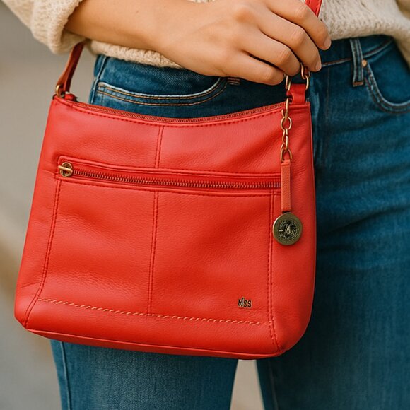❤️ The Sak Red Leather Crossbody – Soft, Functional & Beautifully Made - Picture 1 of 8